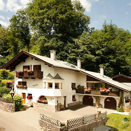 Haus Schatz Kitzbuhel
