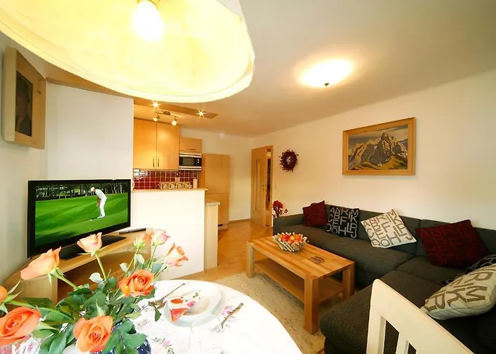 Appartamento Haus Schatz